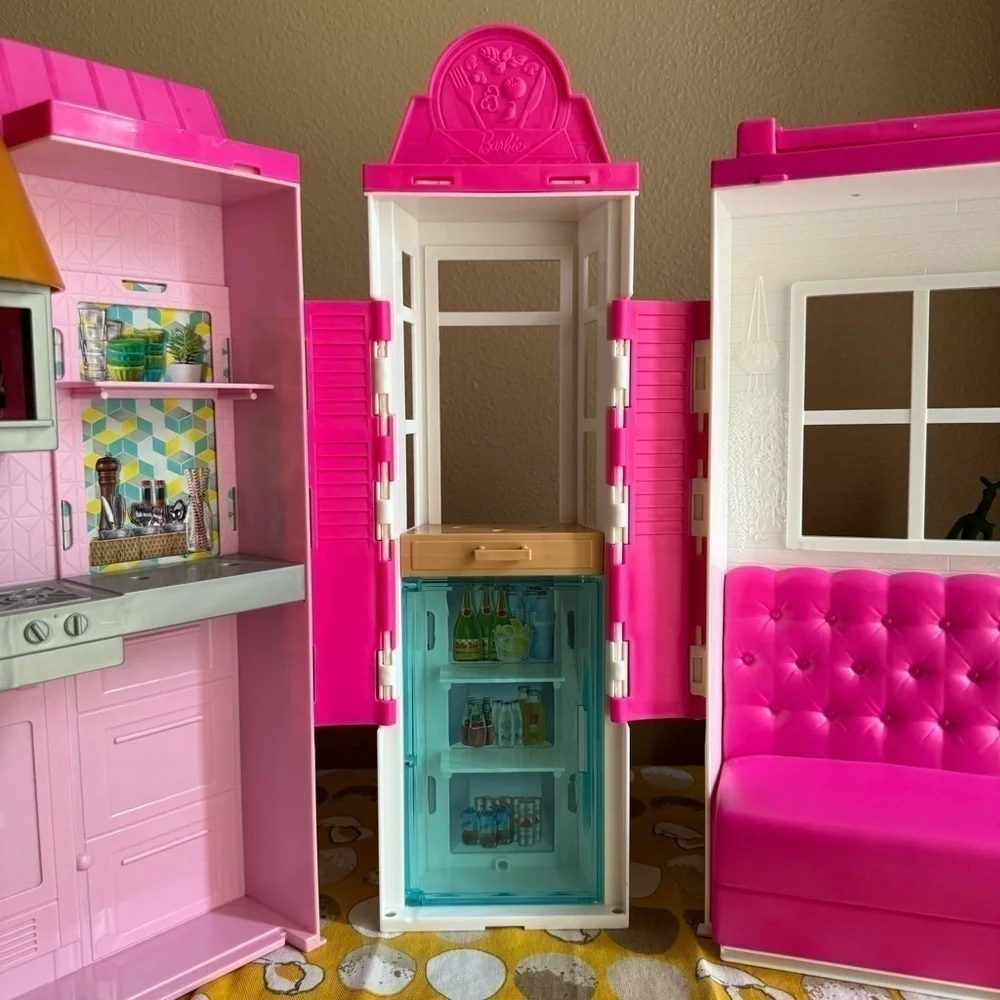 Barbie 2020 Cook n’ Grill portable restaurant doll playset WITHOUT accessories